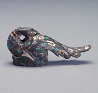 藏品(銅錯金銀鑲綠松石鳥杖首)的圖片