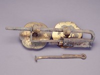 藏品(銅鎏金鎖及鑰匙)的圖片