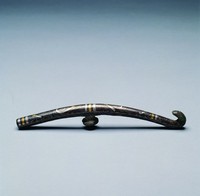 藏品(錯金銀捲雲紋螭龍帶鉤)的圖片