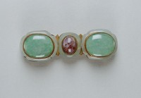 藏品(銅鎏金鑲白玉、翡翠、碧璽帶扣)的圖片