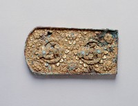 藏品(鎏金牡丹團鳳紋帶首)的圖片