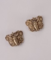 藏品(蝶形白銅帶扣一對)的圖片