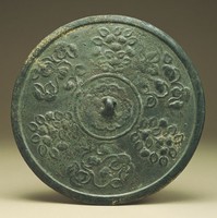藏品(六花枝紋鏡)的圖片