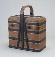 藏品(三層方形謝籃)的圖片