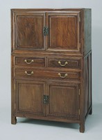 藏品(雙層櫃)的圖片