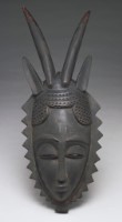 藏品(仿非洲面具)的圖片