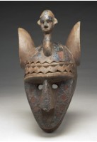 藏品(仿非洲動物面具)的圖片