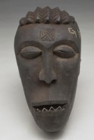 藏品(非洲面具)的圖片