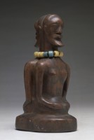 藏品(非洲木雕人像)的圖片