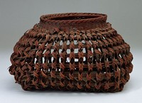 藏品(方底編簍花器)的圖片