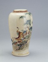 藏品(日本冰裂紋虎畫古瓷瓶)的圖片