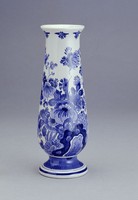 藏品(青花花草紋瓶)的圖片