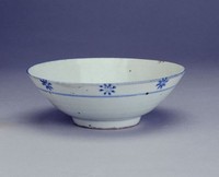 藏品(青花菊紋碗)的圖片