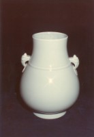 藏品(仿乾隆天藍釉雙象耳瓶)的圖片