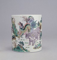 藏品(粉彩百獸筆筒)的圖片