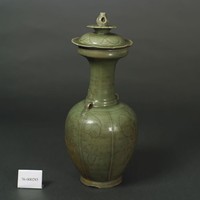 藏品(龍泉窯青釉刻花蓋瓶)的圖片