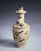 藏品(青白瓷褐彩伏虎瓶)的圖片
