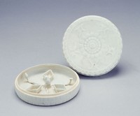 藏品(青白瓷化妝圓盒)的圖片