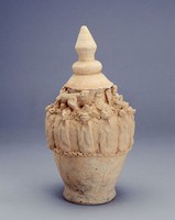 藏品(堆貼生肖蓮瓣紋壺)的圖片