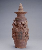 藏品(褐釉堆貼人物蟠龍瓶)的圖片