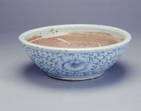 藏品(青花纏枝花卉紋碗)的圖片