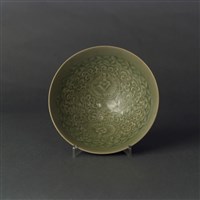 藏品(青釉纏枝花紋碗)的圖片