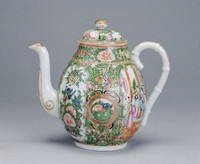 藏品(廣彩開光人物花鳥茶壺)的圖片