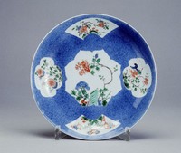 藏品(粉彩開光花卉瓷盤)的圖片