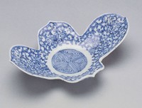 藏品(青花元寶盞托)的圖片