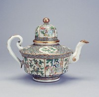 藏品(五彩描金茶壺)的圖片