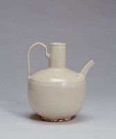 藏品(白釉印花水注)的圖片