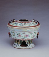 藏品(粉彩瓷火鍋)的圖片