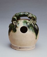 藏品(白瓷綠彩石灰壺)的圖片