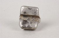 藏品(商鋻亭方錠)的圖片