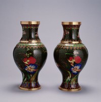 藏品(蘭花瓶)的圖片