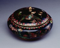 藏品(帶蓋缽)的圖片