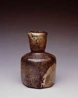 藏品(八角玻璃瓶)的圖片