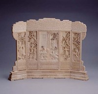 藏品(浮雕仕女牙屏)的圖片