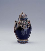 藏品(牛角刻「婆羅心經」鼻煙壺)的圖片