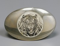 藏品(銅嵌象牙針雕老虎帶首)的圖片