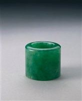 藏品(全綠玻璃翡翠扳指)的圖片
