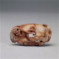 藏品(白玉雙螭系璧)的圖片