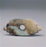 藏品(灰玉雙虎紋系璧)的圖片