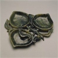 藏品(碧玉桃枝並蒂畫碟)的圖片