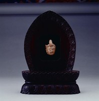藏品(石雕佛頭)的圖片