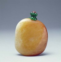 藏品(白玉帶皮鼻煙壺)的圖片