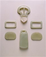 藏品(素面玉帶飾一組)的圖片