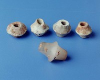 藏品(瑪瑙環二件﹑佩珠八件)的圖片