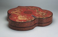 藏品(紅地彩漆福壽雲龍紋如意式盒)的圖片