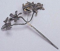 藏品(銀鏤燒藍步搖)的圖片